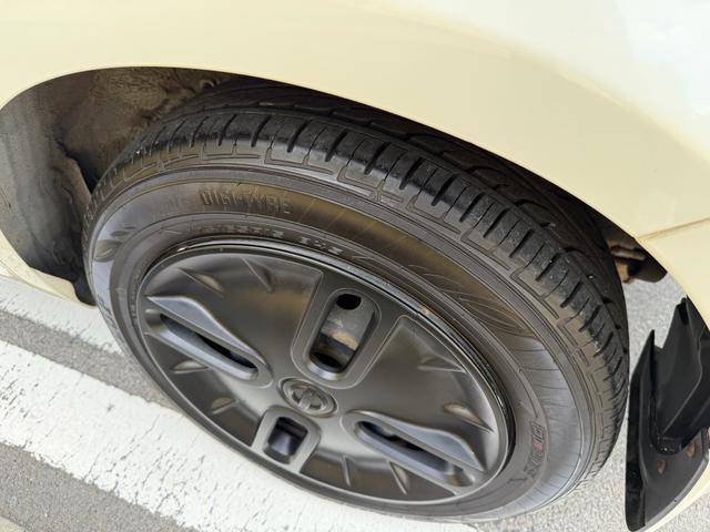 キューブ 15X Vセレクション エンブレム&ホイールキャップマットブラックペイント済・ヘッドライトコーティング済・禁煙車・タイヤ2023年式8部溝・純正HDDナビ・TV再生可・スマキー・Pスタート・リモコンスターター付・ETC(23枚目)