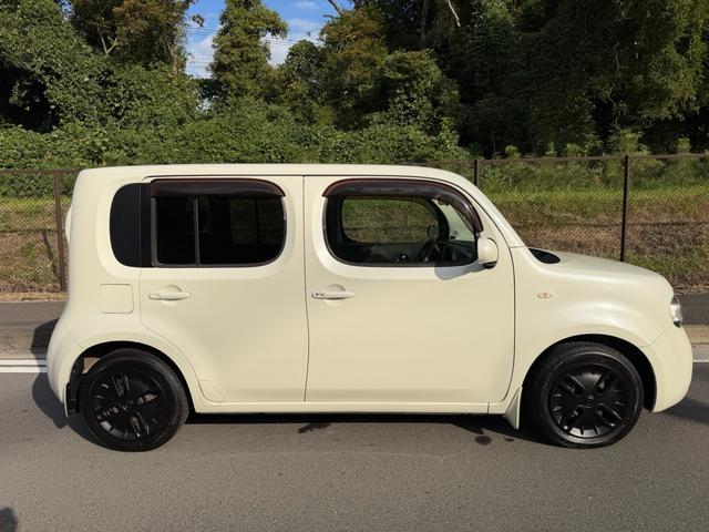 キューブ 15X Vセレクション エンブレム&ホイールキャップマットブラックペイント済・ヘッドライトコーティング済・禁煙車・タイヤ2023年式8部溝・純正HDDナビ・TV再生可・スマキー・Pスタート・リモコンスターター付・ETC(24枚目)