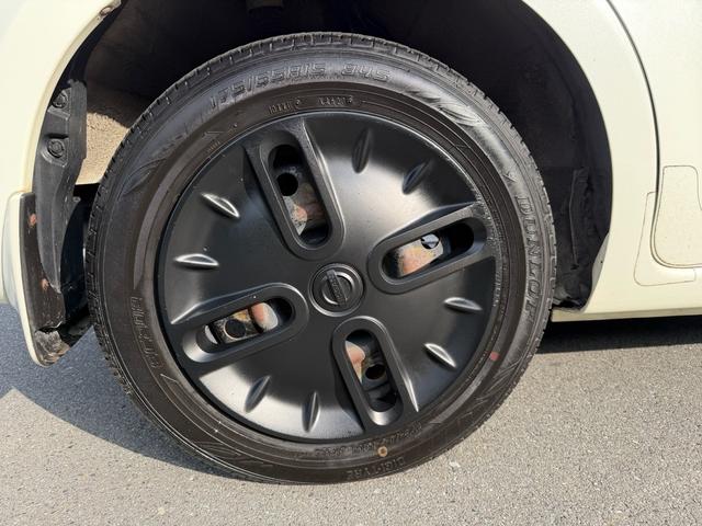 キューブ 15X Vセレクション エンブレム&ホイールキャップマットブラックペイント済・ヘッドライトコーティング済・禁煙車・タイヤ2023年式8部溝・純正HDDナビ・TV再生可・スマキー・Pスタート・リモコンスターター付・ETC(28枚目)