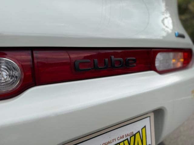 キューブ 15X Vセレクション エンブレム&ホイールキャップマットブラックペイント済・ヘッドライトコーティング済・禁煙車・タイヤ2023年式8部溝・純正HDDナビ・TV再生可・スマキー・Pスタート・リモコンスターター付・ETC(35枚目)