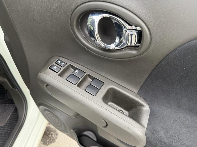 キューブ 15X Vセレクション エンブレム&ホイールキャップマットブラックペイント済・ヘッドライトコーティング済・禁煙車・タイヤ2023年式8部溝・純正HDDナビ・TV再生可・スマキー・Pスタート・リモコンスターター付・ETC(48枚目)