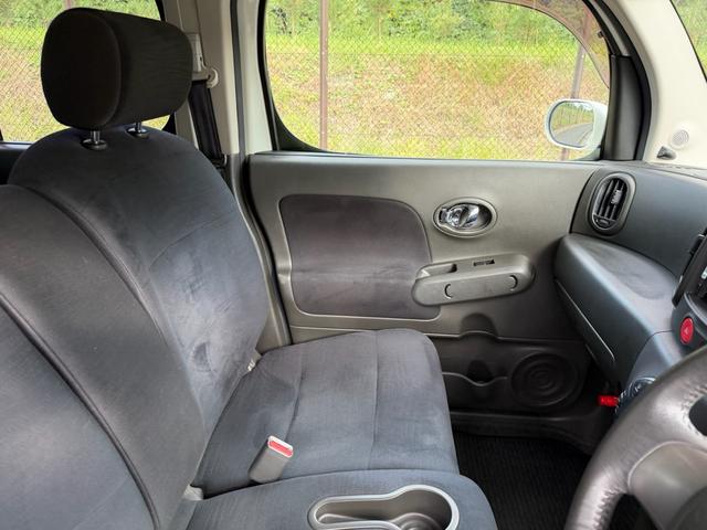 キューブ 15X Vセレクション エンブレム&ホイールキャップマットブラックペイント済・ヘッドライトコーティング済・禁煙車・タイヤ2023年式8部溝・純正HDDナビ・TV再生可・スマキー・Pスタート・リモコンスターター付・ETC(62枚目)