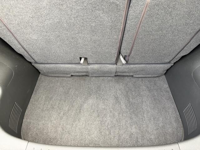 キューブ 15X Vセレクション エンブレム&ホイールキャップマットブラックペイント済・ヘッドライトコーティング済・禁煙車・タイヤ2023年式8部溝・純正HDDナビ・TV再生可・スマキー・Pスタート・リモコンスターター付・ETC(70枚目)