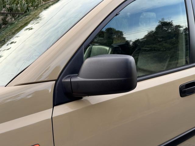 エクストレイル S New paintベージュIIカラー・オリジナルNISSANクラッシックグリル・各部マットブラックペイント・ブラックスチールホイール・ヨコハマジオランダータイヤ・車検2年渡・LEDヘッドライト(31枚目)