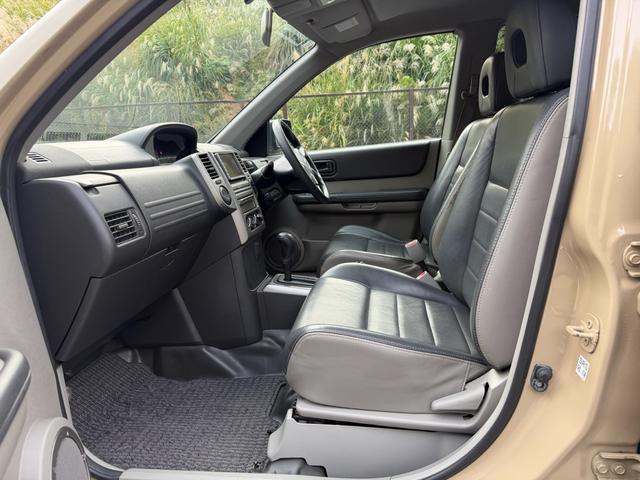 エクストレイル S New paintベージュIIカラー・オリジナルNISSANクラッシックグリル・各部マットブラックペイント・ブラックスチールホイール・ヨコハマジオランダータイヤ・車検2年渡・LEDヘッドライト(50枚目)