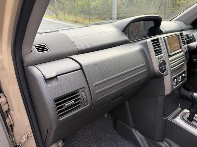 エクストレイル S New paintベージュIIカラー・オリジナルNISSANクラッシックグリル・各部マットブラックペイント・ブラックスチールホイール・ヨコハマジオランダータイヤ・車検2年渡・LEDヘッドライト(51枚目)