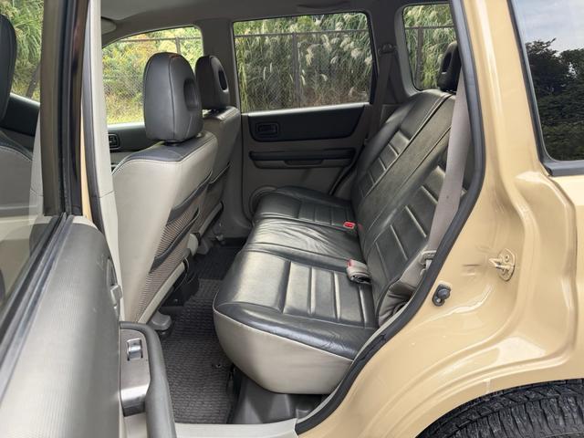 エクストレイル S New paintベージュIIカラー・オリジナルNISSANクラッシックグリル・各部マットブラックペイント・ブラックスチールホイール・ヨコハマジオランダータイヤ・車検2年渡・LEDヘッドライト(54枚目)