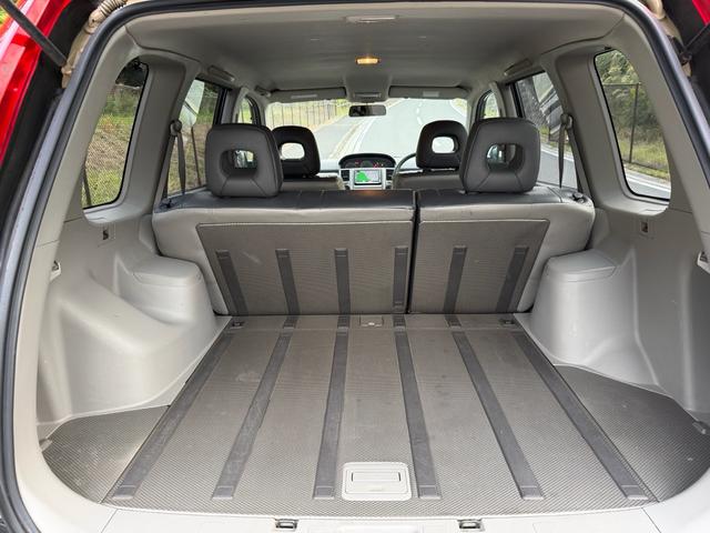 エクストレイル S New paintベージュIIカラー・オリジナルNISSANクラッシックグリル・各部マットブラックペイント・ブラックスチールホイール・ヨコハマジオランダータイヤ・車検2年渡・LEDヘッドライト(58枚目)