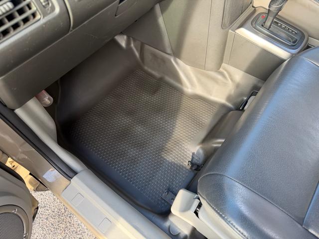 エクストレイル S New paintベージュIIカラー・オリジナルNISSANクラッシックグリル・各部マットブラックペイント・ブラックスチールホイール・ヨコハマジオランダータイヤ・車検2年渡・LEDヘッドライト(63枚目)