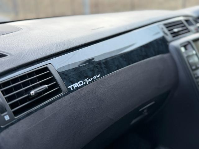 クラウン アスリート　６０ｔｈスペシャルエディション　ＴＥＩＮフルタップ車高調・社外１９インチＡＷ・純正エアロ・ＯＰグリル・モケットＰＷシート・フルスマートキー・Ｐスタ・Ｖ６・社外タワーバー・外装＆内装美・各機関良・ＥＴＣ・純正ＨＤＤナビ・バックカメラ（50枚目）