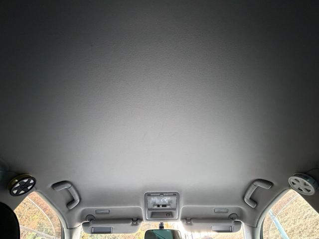 クラウン アスリート　６０ｔｈスペシャルエディション　ＴＥＩＮフルタップ車高調・社外１９インチＡＷ・純正エアロ・ＯＰグリル・モケットＰＷシート・フルスマートキー・Ｐスタ・Ｖ６・社外タワーバー・外装＆内装美・各機関良・ＥＴＣ・純正ＨＤＤナビ・バックカメラ（73枚目）