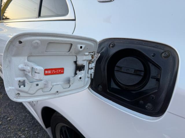 クラウン アスリート　６０ｔｈスペシャルエディション　ＴＥＩＮフルタップ車高調・社外１９インチＡＷ・純正エアロ・ＯＰグリル・モケットＰＷシート・フルスマートキー・Ｐスタ・Ｖ６・社外タワーバー・外装＆内装美・各機関良・ＥＴＣ・純正ＨＤＤナビ・バックカメラ（78枚目）