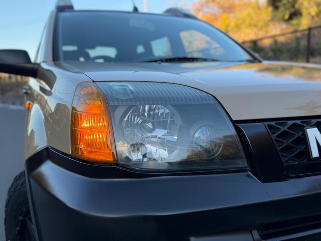 エクストレイル X 4WD・NewpaintベージュMカラー・ハイパールーフレール・カプロンシート・社外16インチAW・BF GoodRichタイヤ・オリジナル日産グリル・ブラックヘッド&テール・車検R9年9月・ETC(8枚目)