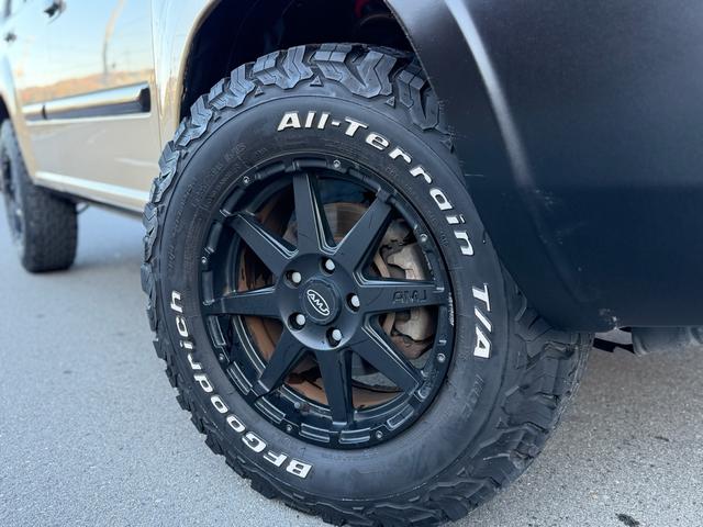 エクストレイル X 4WD・NewpaintベージュMカラー・ハイパールーフレール・カプロンシート・社外16インチAW・BF GoodRichタイヤ・オリジナル日産グリル・ブラックヘッド&テール・車検R9年9月・ETC(9枚目)