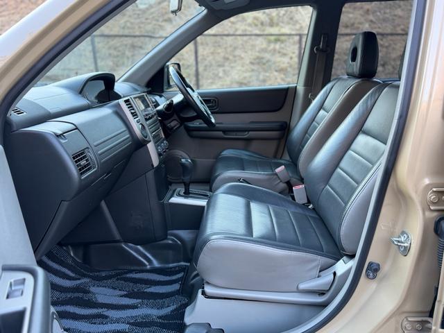 エクストレイル X 4WD・NewpaintベージュMカラー・ハイパールーフレール・カプロンシート・社外16インチAW・BF GoodRichタイヤ・オリジナル日産グリル・ブラックヘッド&テール・車検R9年9月・ETC(42枚目)