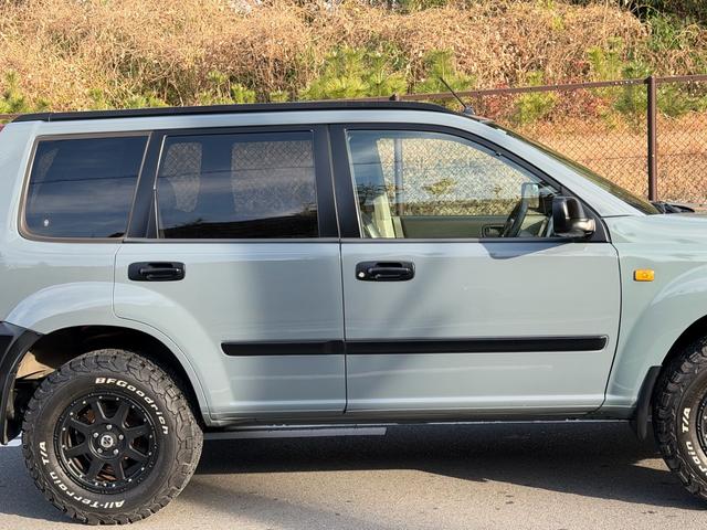 エクストレイル Ｓ　ＮｅｗｐａｉｎｔアーバングレーＩＩ・オリジナル日産グリル付・２インチリフトＵＰ・ヘッドライトブラックアウト・社外１６インチＡＷ・ＢＦ　Ｇｏｏｄｒｉｃｈタイヤ・社外ＳＤナビ・ＢＴ再生可・バックカメラ（27枚目）