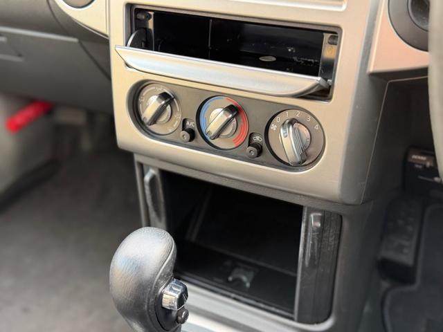 エクストレイル Ｓ　ＮｅｗｐａｉｎｔアーバングレーＩＩ・オリジナル日産グリル付・２インチリフトＵＰ・ヘッドライトブラックアウト・社外１６インチＡＷ・ＢＦ　Ｇｏｏｄｒｉｃｈタイヤ・社外ＳＤナビ・ＢＴ再生可・バックカメラ（71枚目）