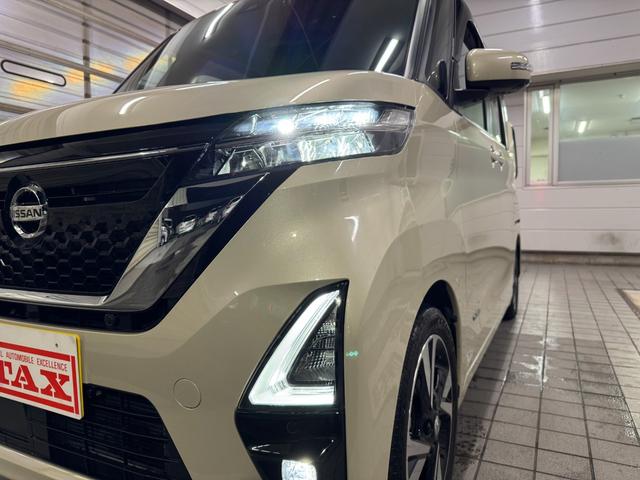 ルークス ハイウェイスター　Ｘ　オートステップ付き・純正９インチ・ナビ・ＴＶ・アラウンドビューモニター・快適パックＡ・両側パワースライドドア・エマージェンシーブレーキ・踏み間違い衝突防止アシスト・車線逸脱警報・ＬＥＤヘッドライト（9枚目）