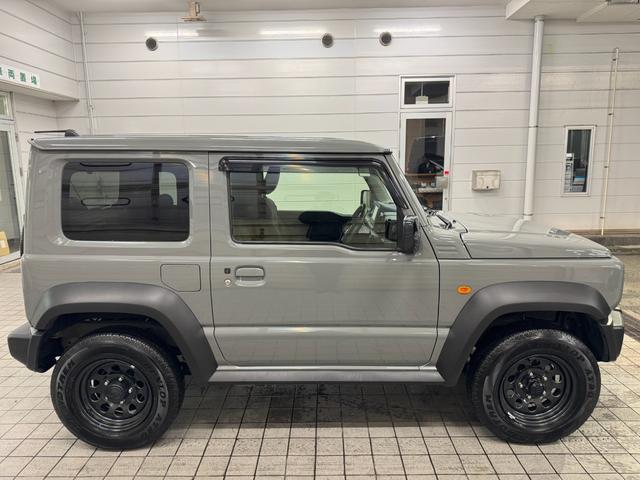 ジムニーシエラ ＪＬ　純正ナビ・バックカメラ・スズキセーフティサポート・デュアルセンサーブレーキサポート・車線逸脱警報・リヤパーキングセンサー・シートヒーター・前後ドライブレコーダー・ＥＴＣ・スマートキー（4枚目）