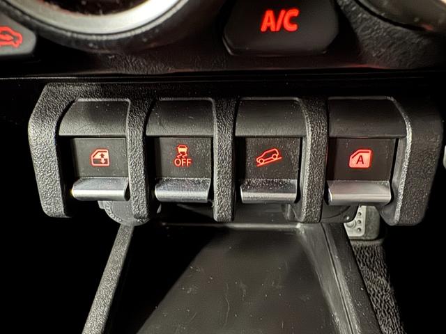 ジムニーシエラ ＪＬ　純正ナビ・バックカメラ・スズキセーフティサポート・デュアルセンサーブレーキサポート・車線逸脱警報・リヤパーキングセンサー・シートヒーター・前後ドライブレコーダー・ＥＴＣ・スマートキー（19枚目）