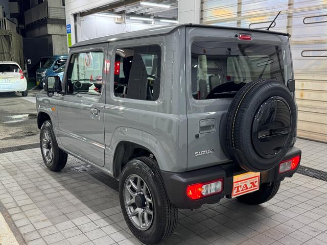 ジムニー ＸＣ　登録届出済未使用車・スズキセーフティサポート・車線逸脱警報・リヤパーキングセンサー・ＬＥＤヘッドライト・シートヒーター・フォグランプ・純正１６ｉｎアルミ・スマートキー（7枚目）