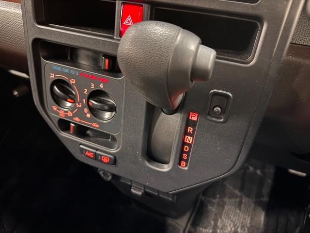 タンク X S 純正ナビ・TV・バックカメラ・左パワースライドドア・スマートアシストII・コーナーセンサー・ドライブレコーダー・ETC・スマートキー(20枚目)