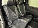 ＺＳ　煌ＩＩＩ　純正１０インチ・ナビ・ＴＶ・バックカメラ・１２．１型後席モニター・ＴＶキット・コックスボディダンパー・両側パワースライドドア・トヨタセーフティーセンス・パーキングサポートブレーキ・クリアランスソナー（29枚目）