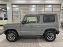 ジムニー ＸＣ　登録届出済未使用車・スズキセーフティサポート・車線逸脱警報・リヤパーキングセンサー・ＬＥＤヘッドライト・シートヒーター・フォグランプ・純正１６ｉｎアルミ・スマートキー（8枚目）