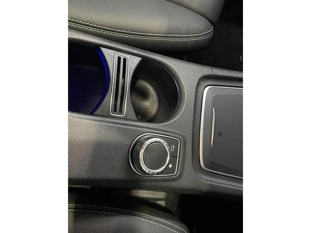 GLA220 4マチック レーダーセーフティパッケージ パノラミックスライディングルーフ シートヒーター 認定中古車(20枚目)