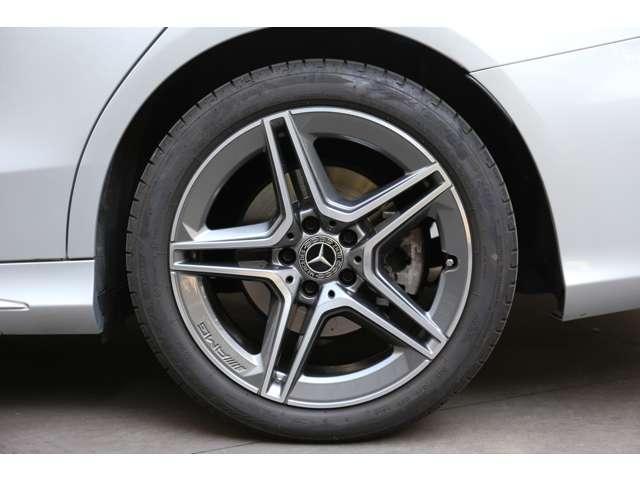 C220dアバンギャルド AMGライン パノラミックスライディングルーフ レーダーセーフティパッケージ レザーエクスクルーシブパッケージ 認定中古車(11枚目)