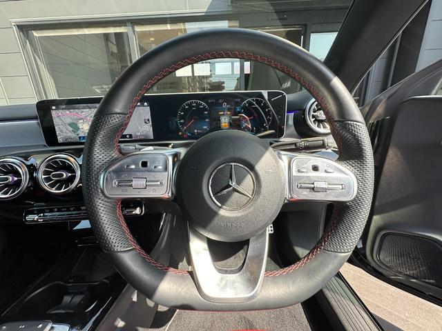 ＣＬＡ２５０　４マチックＳＢ　ＡＭＧレザエクスクルＰ　６４色アンビエントライト／サンルーフ／３６０°全周囲カメラ／メモリー付きパワーシート／アイドリングストップ／オートマチックハイビーム／ＥＴＣ／Ｂｌｕｅｔｏｏｔｈオーディオ接続／純正ドライブレコーダー(12枚目)