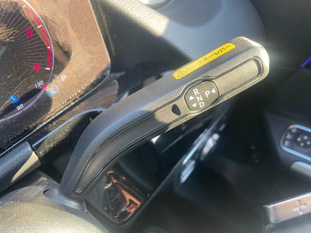 Ｂクラス Ｂ２００ｄ　ＡＭＧラインパッケージ　ＡＭＧライン　後期型　メモリー付きパワーシート　シートヒーター　アンビエントライト　レーダーセーフティパッケージ　メルセデスケア継承（24枚目）