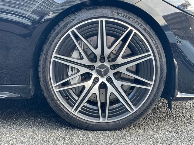 Ｃクラス Ｃ４３　４マチック　ＡＭＧ特別オーダーアルミホイール・ナイトパッケージ・パノラマサンルーフ・レーダーセーフティーＰＫＧ・３６０°カメラ・ＭＢＵＸ・アンビエントライト（15枚目）