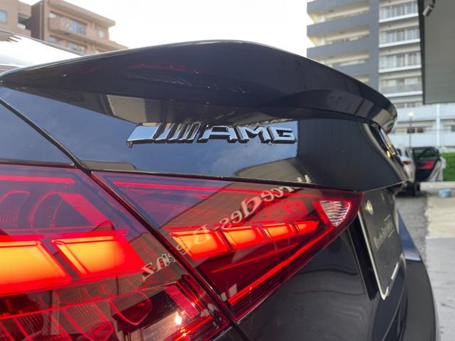 Ｃクラス Ｃ４３　４マチック　ＡＭＧ特別オーダーアルミホイール・ナイトパッケージ・パノラマサンルーフ・レーダーセーフティーＰＫＧ・３６０°カメラ・ＭＢＵＸ・アンビエントライト（19枚目）