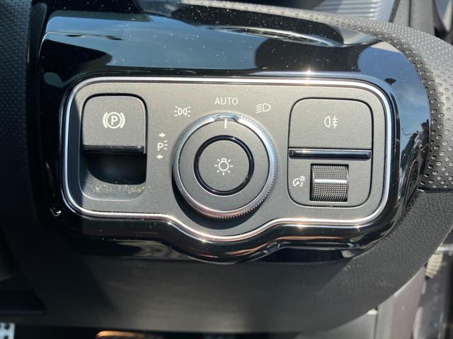 Ａクラス Ａ４５　Ｓ　４マチック＋　新車保証継承／認定中古車保証２年付／サンルーフ／ＡＭＧパフォーマンスパッケージ／パフォーマンスシート／ＡＭＧライドコントロールサスペンション／前席シートヒーター／前席ベンチレーター／電動リアゲート（11枚目）