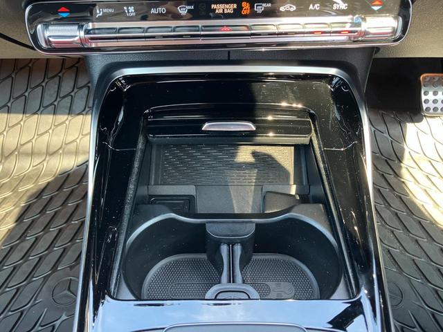 Ａクラス Ａ４５　Ｓ　４マチック＋　新車保証継承／認定中古車保証２年付／サンルーフ／ＡＭＧパフォーマンスパッケージ／パフォーマンスシート／ＡＭＧライドコントロールサスペンション／前席シートヒーター／前席ベンチレーター／電動リアゲート（17枚目）