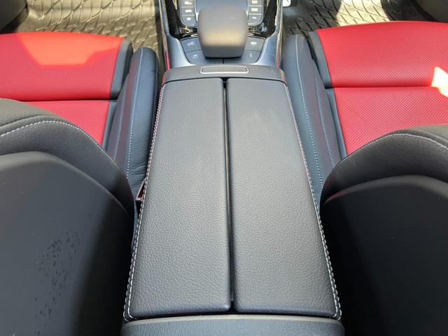 Ａクラス Ａ４５　Ｓ　４マチック＋　新車保証継承／認定中古車保証２年付／サンルーフ／ＡＭＧパフォーマンスパッケージ／パフォーマンスシート／ＡＭＧライドコントロールサスペンション／前席シートヒーター／前席ベンチレーター／電動リアゲート（19枚目）