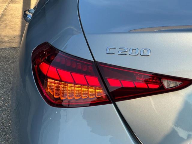 Ｃクラス Ｃ２００アバンギャルド　ＡＭＧラインパッケージ　ＡＭＧラインパッケージ　ベーシックパッケージ　３６０°カメラ　シートヒーター　メモリ付きパワーシート／レーダーセーフティパッケージ／オートトランク／ＭＢＵＸ（8枚目）