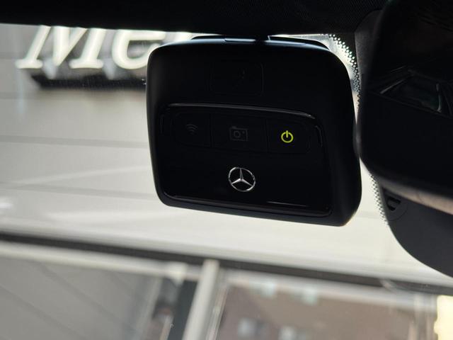 Ｃクラス Ｃ２００アバンギャルド　ＡＭＧラインパッケージ　ＡＭＧラインパッケージ　ベーシックパッケージ　３６０°カメラ　シートヒーター　メモリ付きパワーシート／レーダーセーフティパッケージ／オートトランク／ＭＢＵＸ（41枚目）
