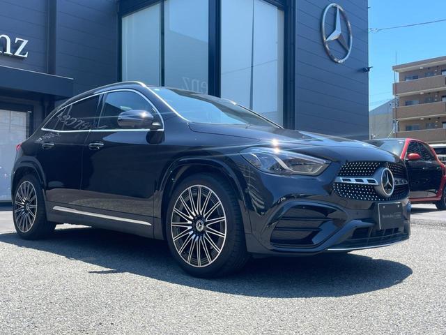 ＧＬＡクラス ＧＬＡ２００ｄ　４Ｍ　　ＡＭＧレザエクスクルーシブＰ　ＡＭＧレザーエクスクルーシブパッケージ　本革シート（クラシックレッド／ブラック）　パノラミックスライディングルーフ　ＡＭＧラインパッケージ　スポーツシート　スポーツブレーキ　マルチビームＬＥＤヘッドラ（7枚目）