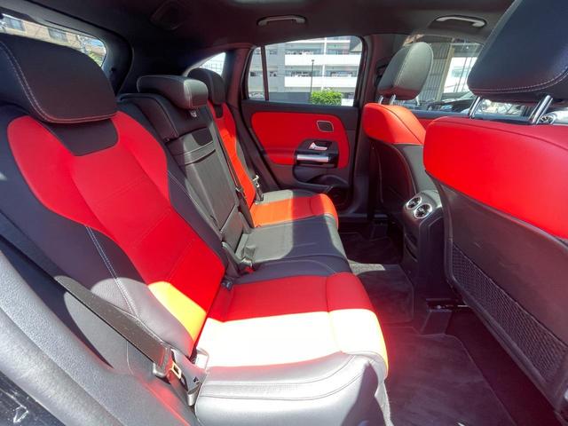 ＧＬＡクラス ＧＬＡ２００ｄ　４Ｍ　　ＡＭＧレザエクスクルーシブＰ　ＡＭＧレザーエクスクルーシブパッケージ　本革シート（クラシックレッド／ブラック）　パノラミックスライディングルーフ　ＡＭＧラインパッケージ　スポーツシート　スポーツブレーキ　マルチビームＬＥＤヘッドラ（22枚目）