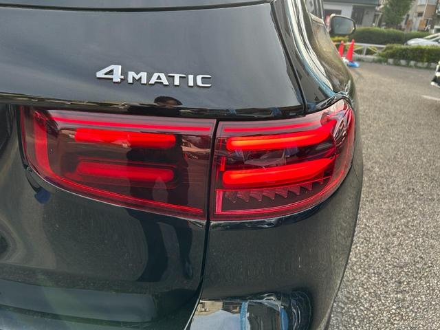 GLB GLB200d 4マチック AMGラインパッケージ パノラミックスライディングルーフ/AMGラインパッケージ/ハーフレザーシート/シートヒーター/アドバンスドパッケージ/ヘッドアップディスプレイ/MBUX ARナビゲーション/ブルメスターサラウンドサウ(62枚目)