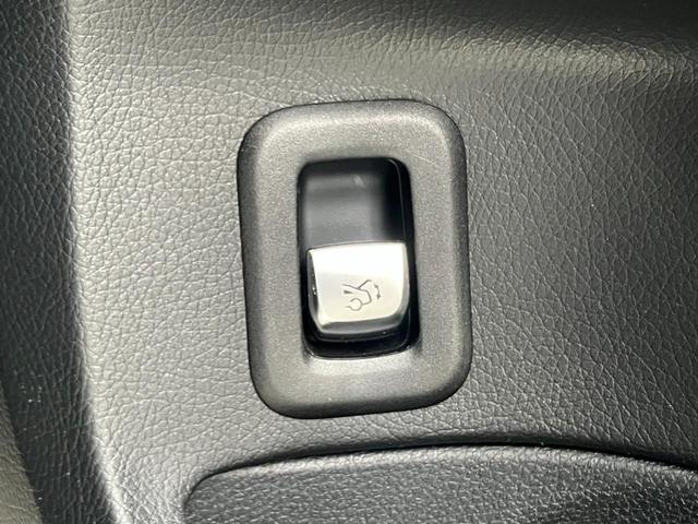 Cクラス C43 4マチック 弊社下取り車/パノラミックスライディングルーフ/ブラックレザーシート/ブルメスターサラウンドサウンド/ヘッドアップディスプレイ/AMGRIDEコントロールサスペンション/パフュームアトマイザー/ETC(21枚目)