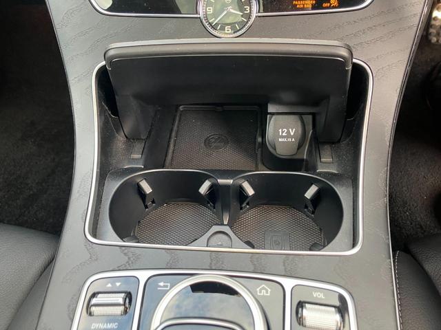 Cクラス C43 4マチック 弊社下取り車/パノラミックスライディングルーフ/ブラックレザーシート/ブルメスターサラウンドサウンド/ヘッドアップディスプレイ/AMGRIDEコントロールサスペンション/パフュームアトマイザー/ETC(31枚目)