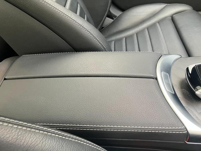 Cクラス C43 4マチック 弊社下取り車/パノラミックスライディングルーフ/ブラックレザーシート/ブルメスターサラウンドサウンド/ヘッドアップディスプレイ/AMGRIDEコントロールサスペンション/パフュームアトマイザー/ETC(33枚目)