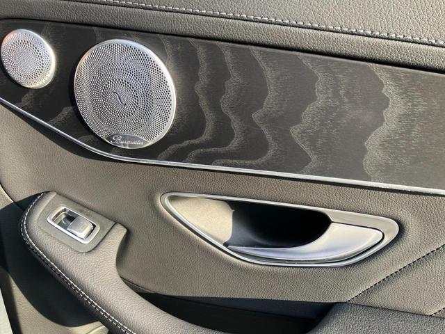 Cクラス C43 4マチック 弊社下取り車/パノラミックスライディングルーフ/ブラックレザーシート/ブルメスターサラウンドサウンド/ヘッドアップディスプレイ/AMGRIDEコントロールサスペンション/パフュームアトマイザー/ETC(40枚目)