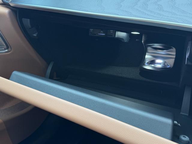 Ｅクラスオールテレイン Ｅ２２０ｄ　４マチック　オールテレイン　弊社デモカー／本革レザーシート／シートヒーター／メモリー付きパワーシート／電動リアゲート／３６０度カメラシステム／ヘッドアップディスプレイ／シートベンチレーター／ｂｕｒｍｅｓｔｅｒ４Ｄサウンドサラウン（37枚目）