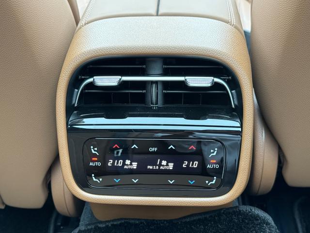 Ｅクラスオールテレイン Ｅ２２０ｄ　４マチック　オールテレイン　弊社デモカー／本革レザーシート／シートヒーター／メモリー付きパワーシート／電動リアゲート／３６０度カメラシステム／ヘッドアップディスプレイ／シートベンチレーター／ｂｕｒｍｅｓｔｅｒ４Ｄサウンドサラウン（42枚目）