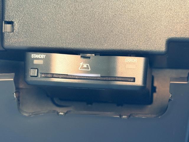 ＧＬＢ ＧＬＢ２００ｄ　４マチック　ＡＭＧラインパッケージ　弊社デモアップ／ＡＭＧラインパッケージ／２０インチアルミ／アダプティブダンピングサスペンション／マルチビームＬＥＤヘッドライト／３６０°カメラ／ＥＴＣ２．０／シートヒーター／メモリー付きパワーシート（34枚目）