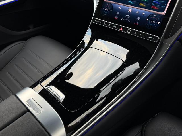 ＧＬＣ ＧＬＣ３５０ｅ４ＭスポツＥＤスタＡＭＧレザエクスクＰ　レザーエクスクルーシブパッケージ／パノラミックスライディングルーフ／３６０度カメラシステム／メモリー付きパワーシート／電動リアゲート／アンビエントライトプレミアム／ワンオーナー／アクティブパーキングア（27枚目）